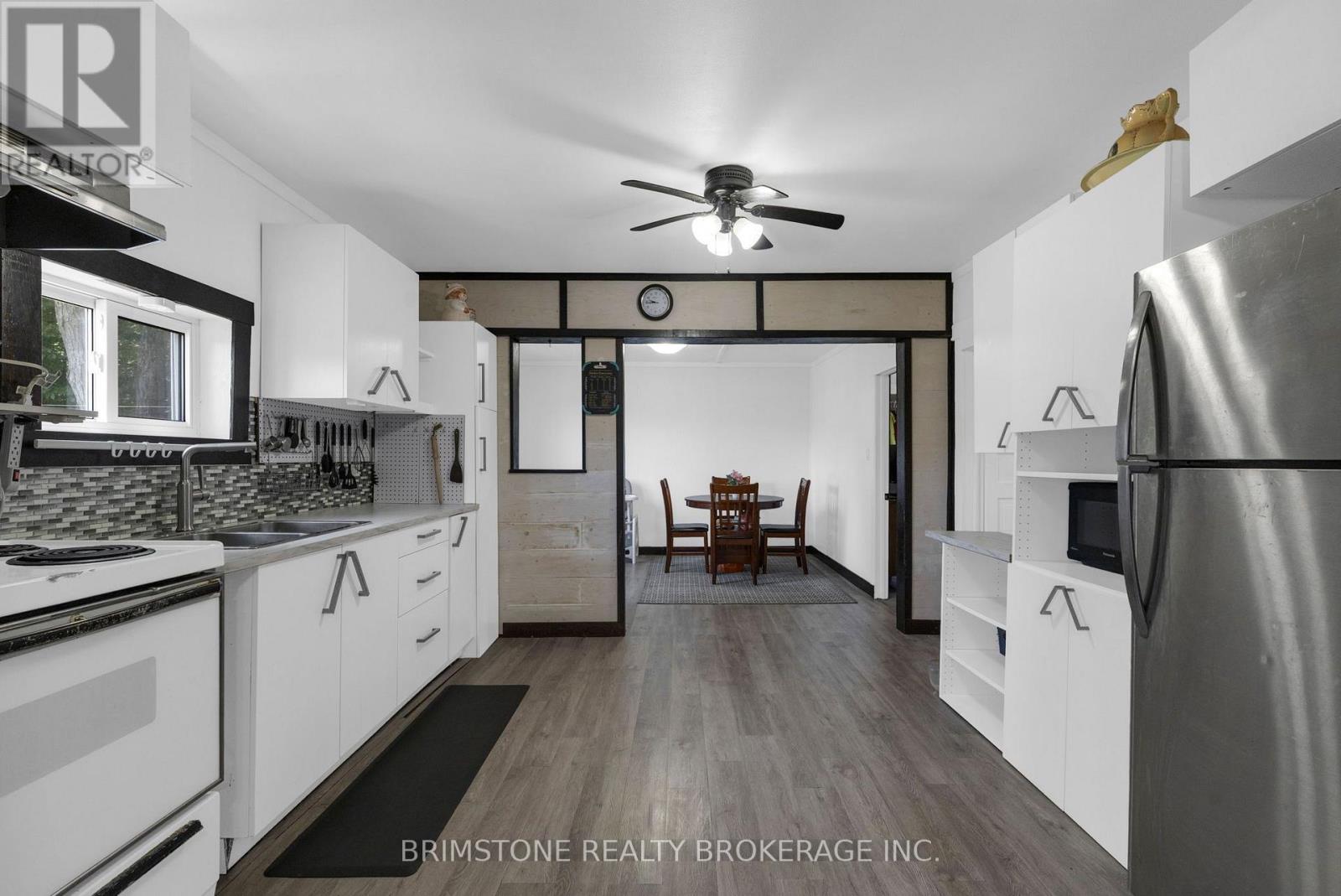 329 HIGH STREET - 12
