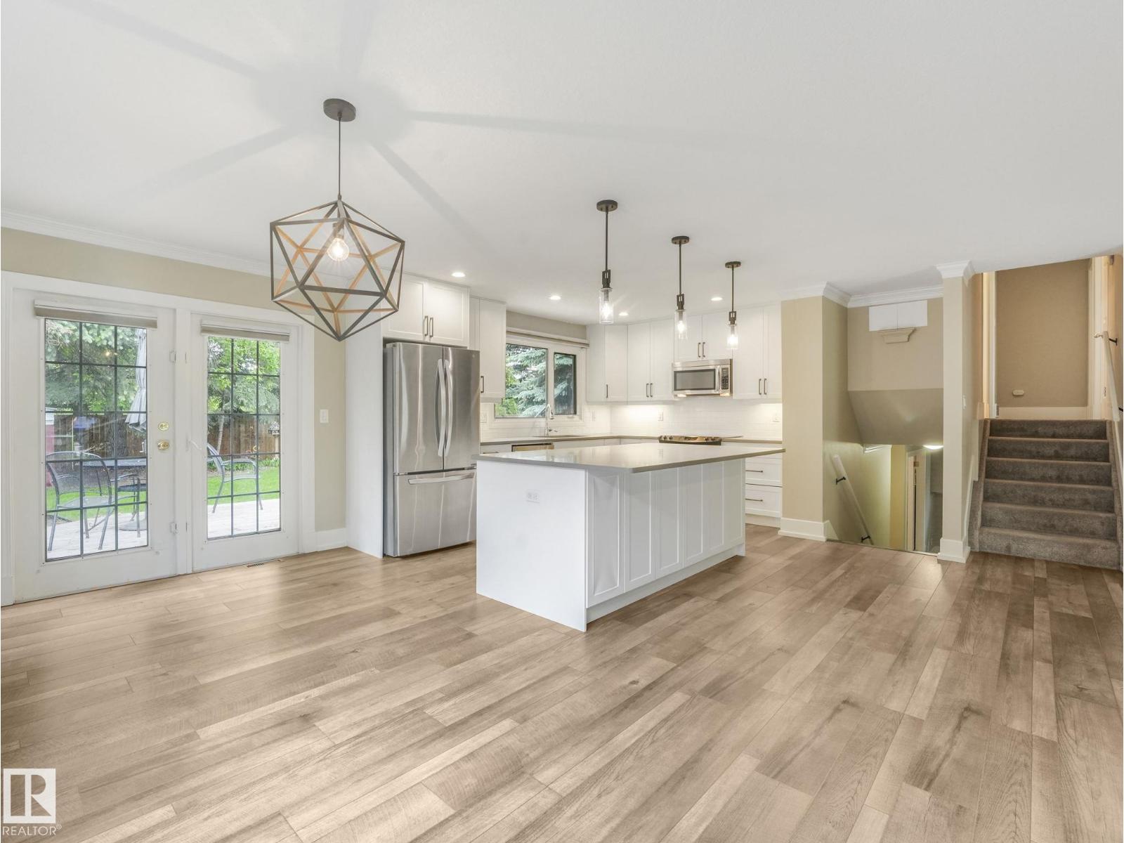 5708 144 ST NW - 7