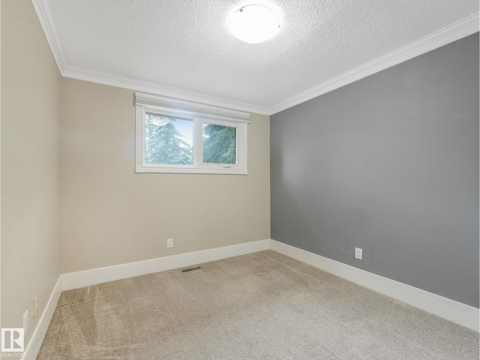 5708 144 Street NW - Photo 22