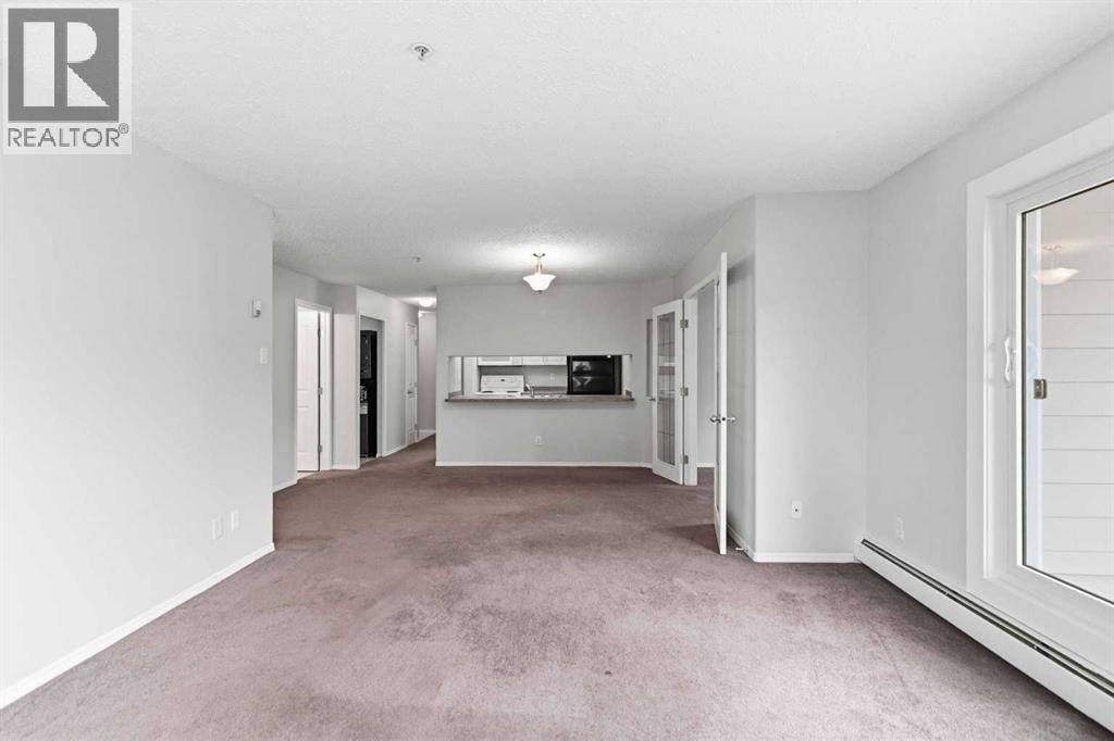 #225 200 Richard Street - 11