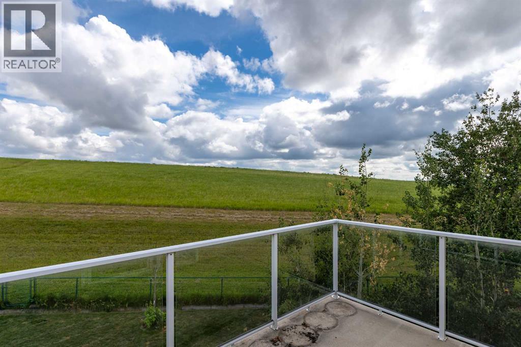 81 Royal Crest Terrace NW - Image 25