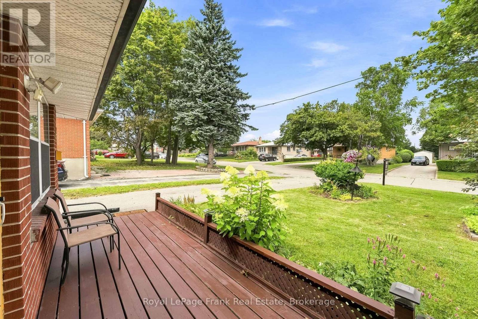 371 TRAFALGAR AVENUE - Image 4