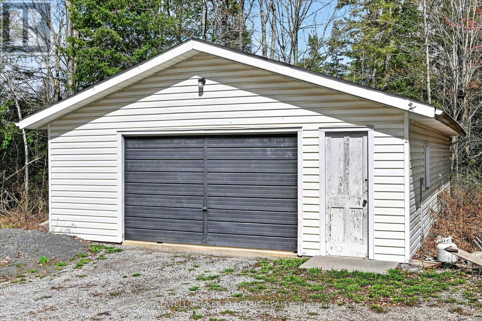 517 2ND LINE BELMONT - Image 35