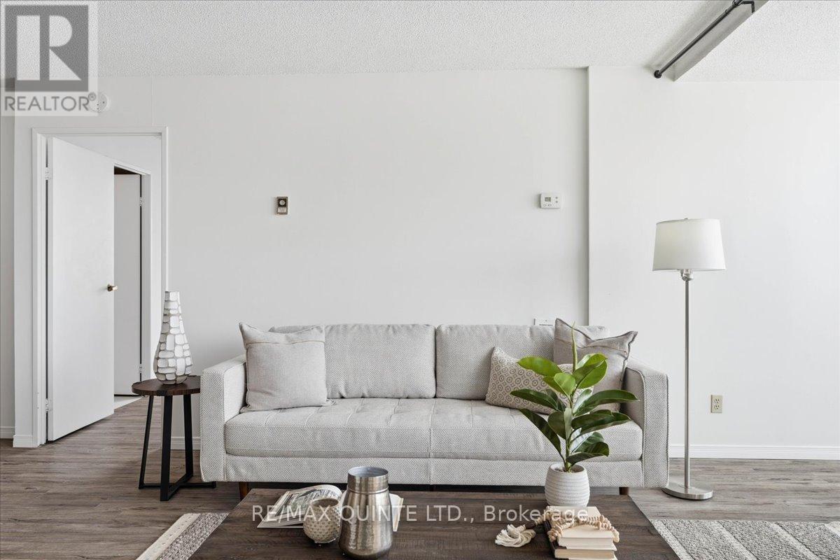 #201 344 FRONT STREET - Image 8