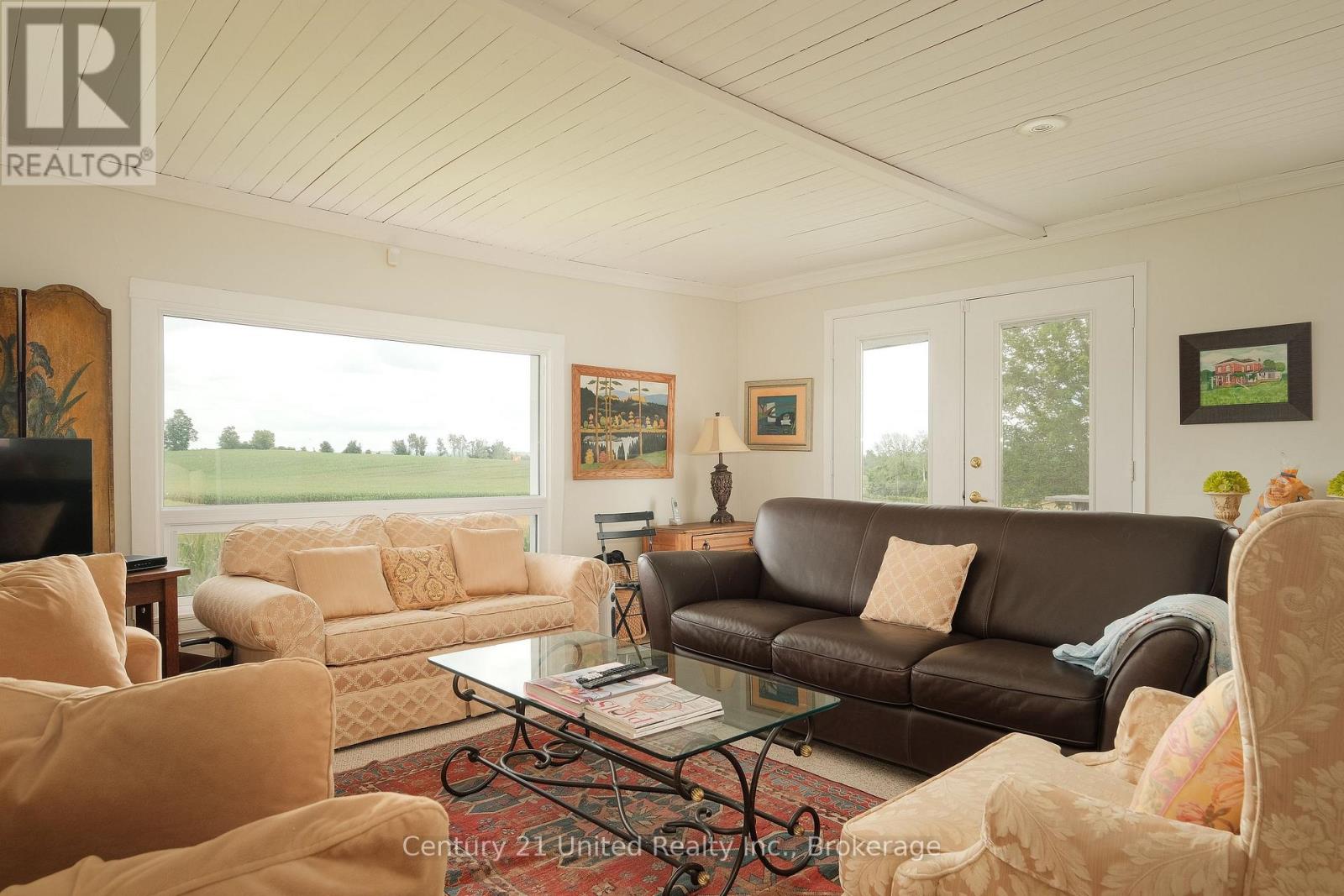 2261 ASPHODEL 6TH LINE - Image 32