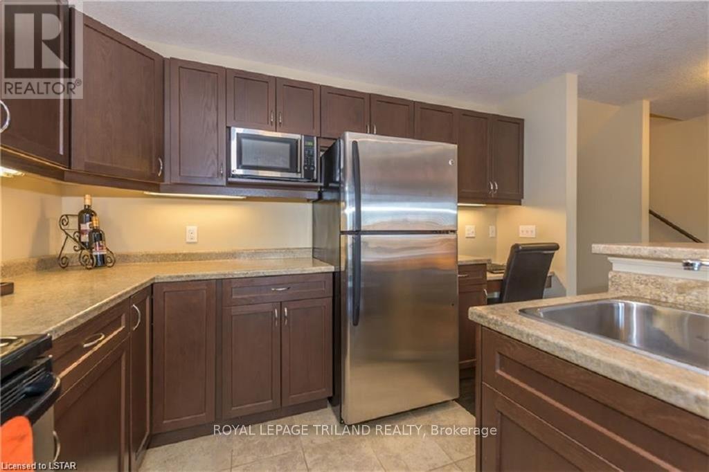 #4 2635 BATEMAN TRAIL - 14