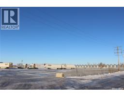 2020 Norwood Avenue, Moose Jaw, SK S6J1E7 Photo 9