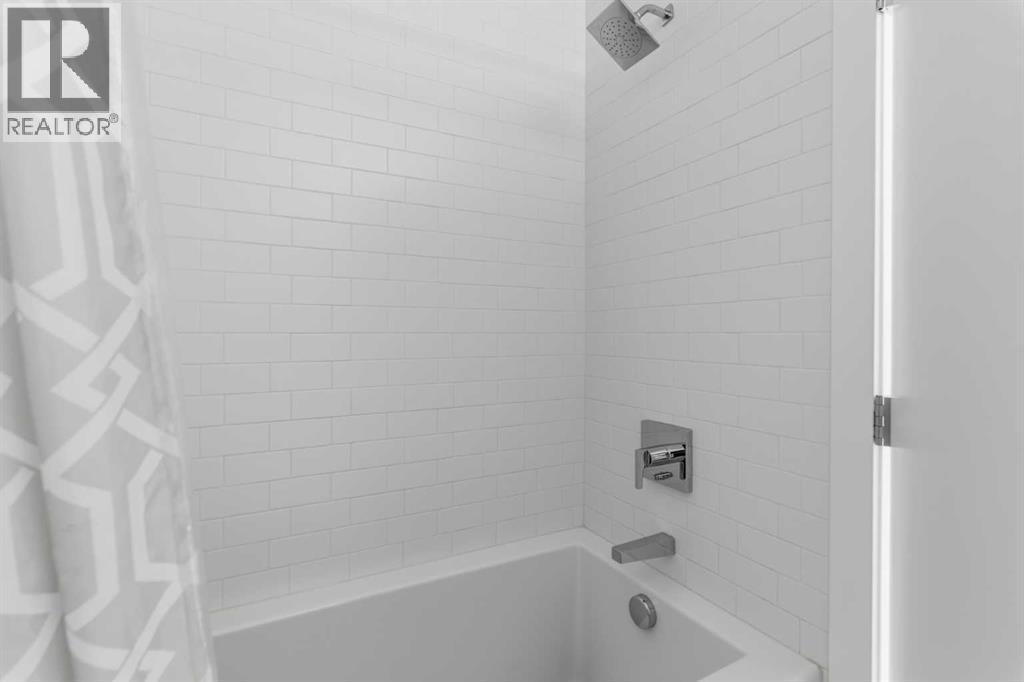 #408 3130 Thirsk Street NW - 34