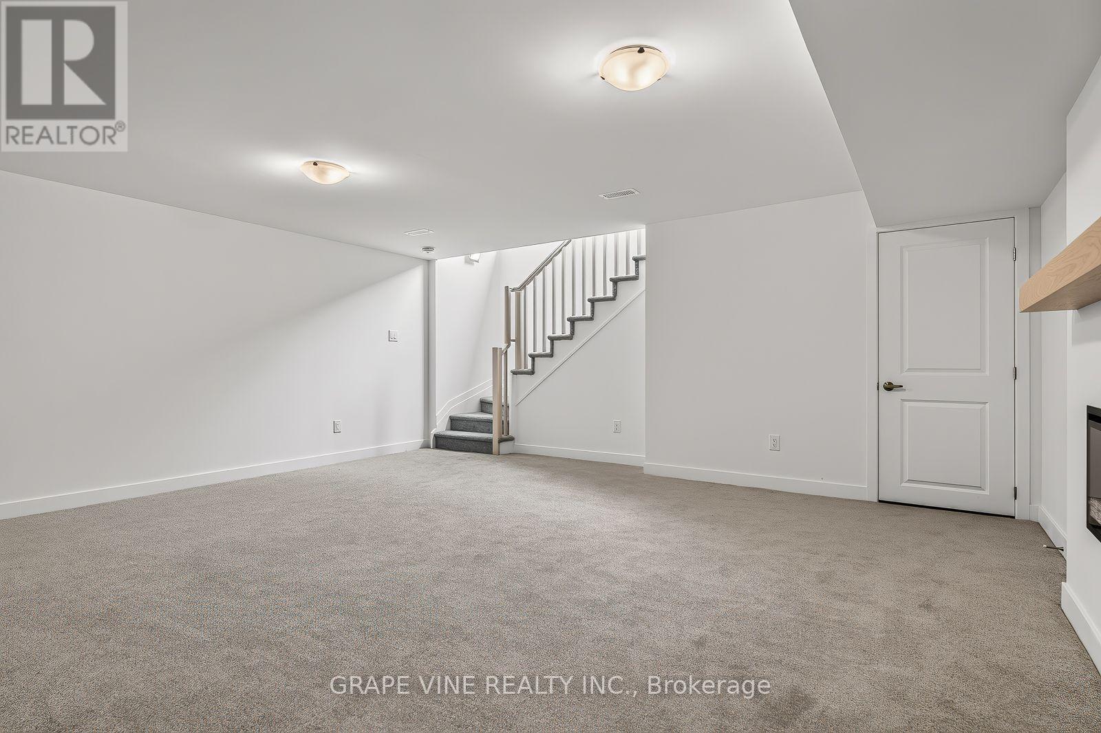 3 Bed, 3 Bath House for Sale in Ottawa – 239 MONTICELLO AVENUE, Ottawa – MLS# X13634236 - Image 30