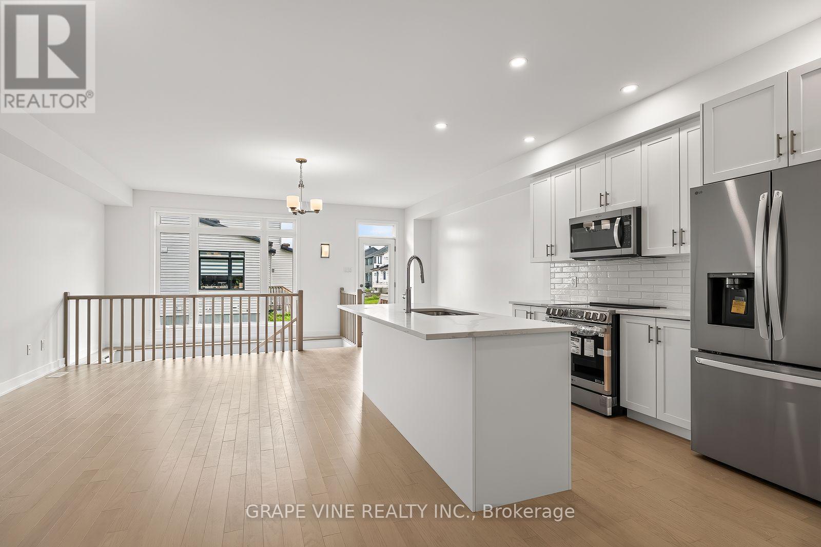 239 MONTICELLO AVENUE - 7