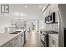 239 Monticello Avenue, Ottawa, ON K2S2R8 Photo 10