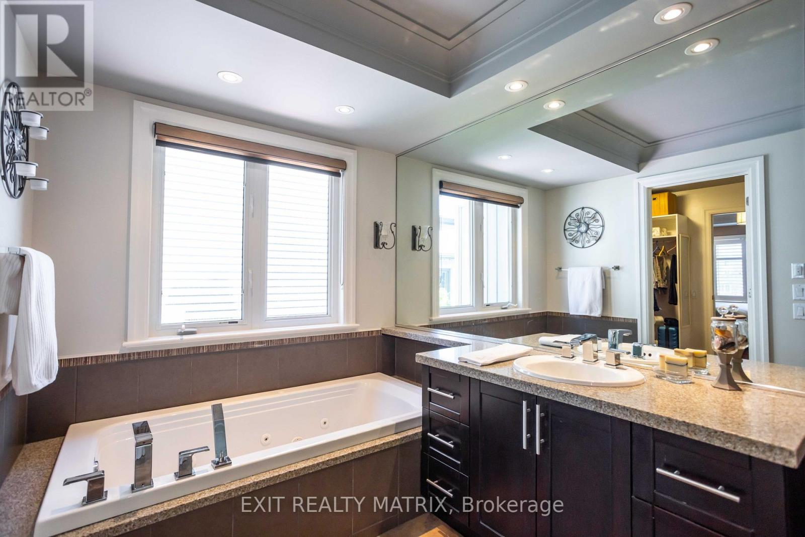 3 Bed, 3 Bath House for Sale in Russell – 79 RADISSON DRIVE, Russell – MLS# X13634422 - Image 28