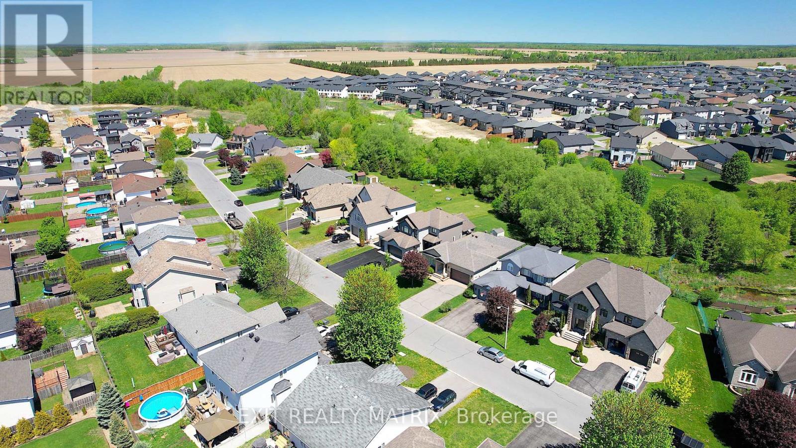 3 Bed, 3 Bath House for Sale in Russell – 79 RADISSON DRIVE, Russell – MLS# X13634422 - Image 48
