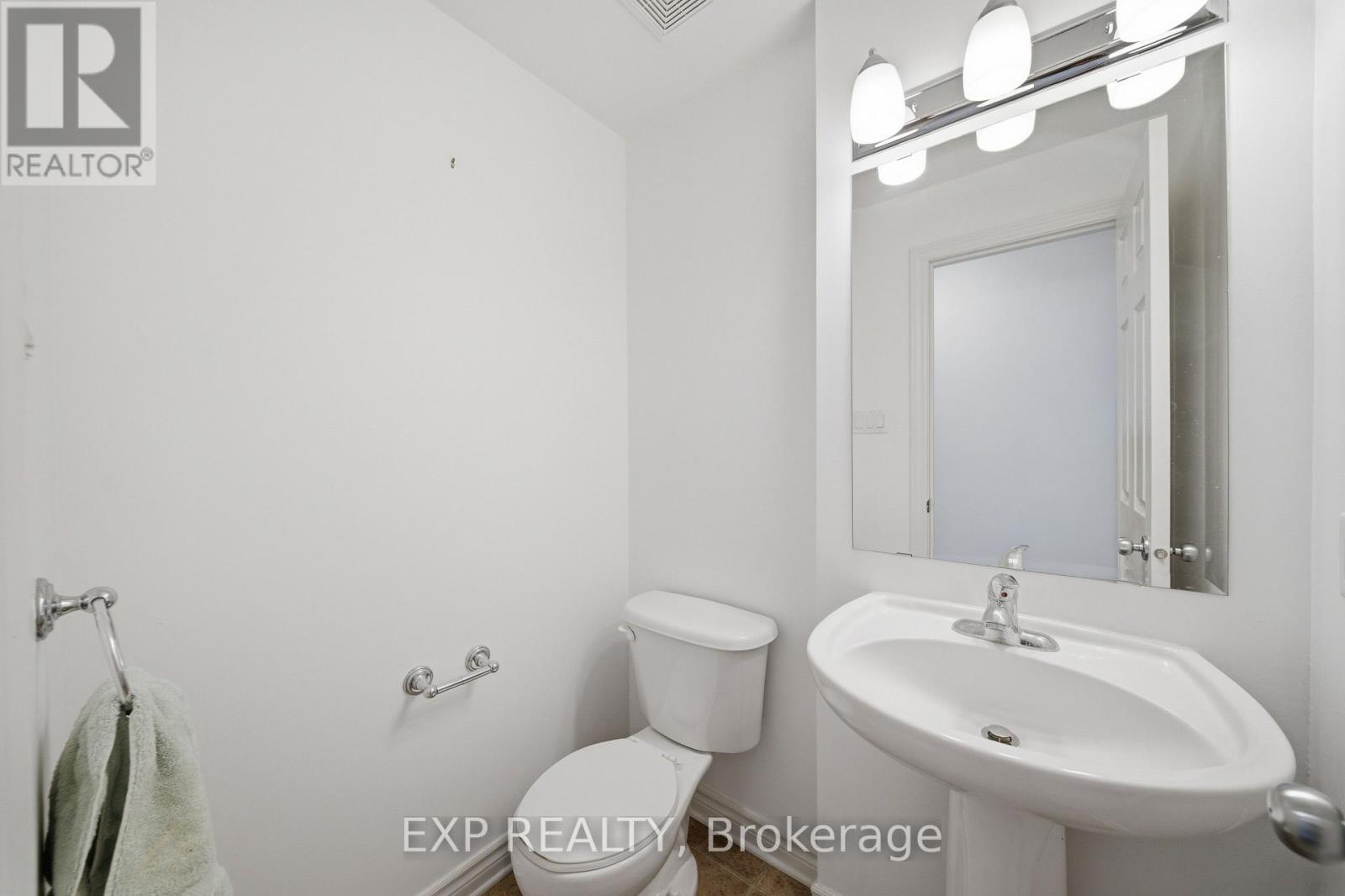 2 Bed, 2 Bath House for Rent in Ottawa – 8 – 369 PASEO PRIVATE, Ottawa – MLS# X13634510 - Image 16