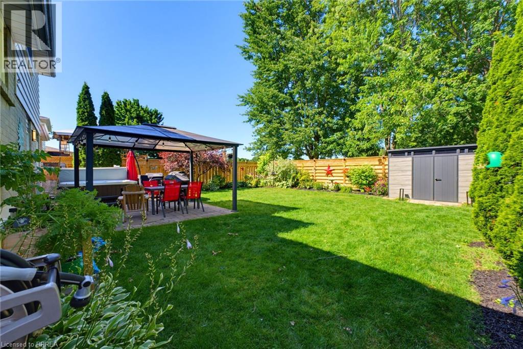 93 WINDING Way - Image 25
