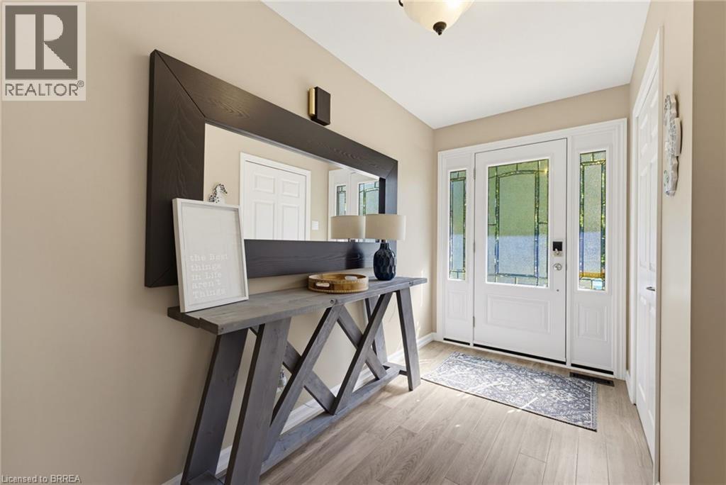 93 WINDING Way - Image 4