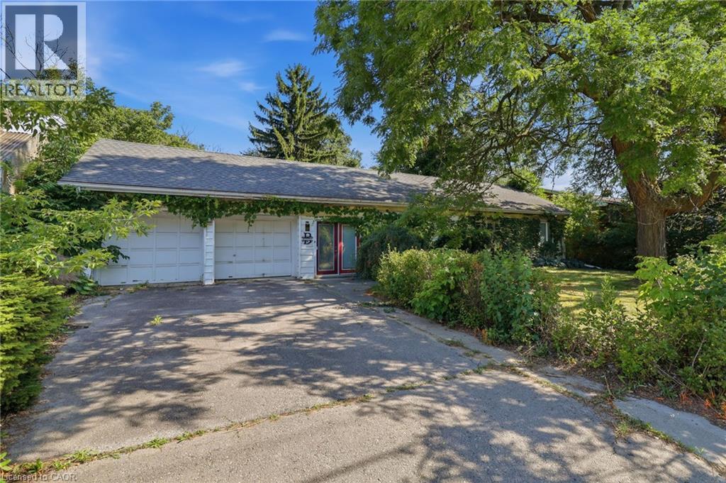 356 THOMPSON Road - 1