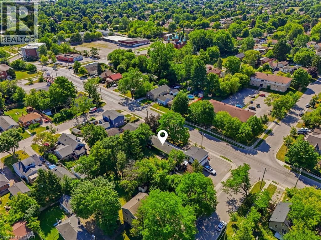 356 THOMPSON Road - 35