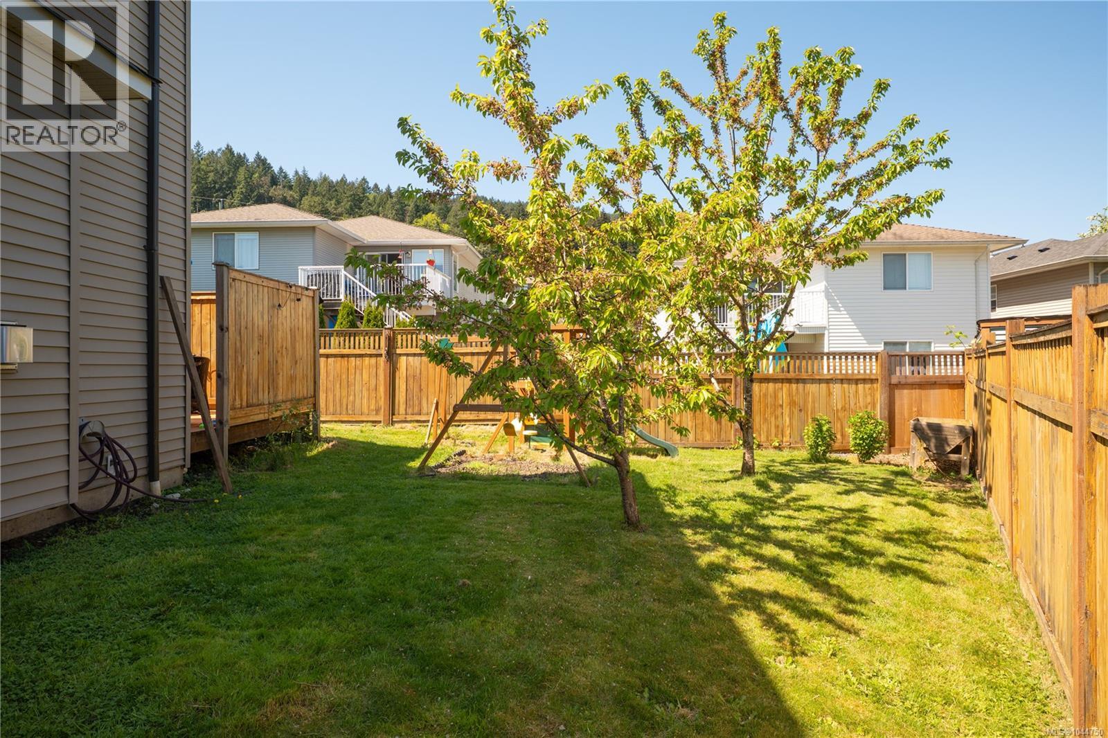 525 Ballou Pl - 42