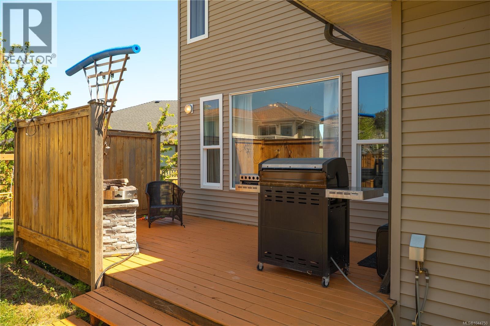 525 Ballou Pl - 33