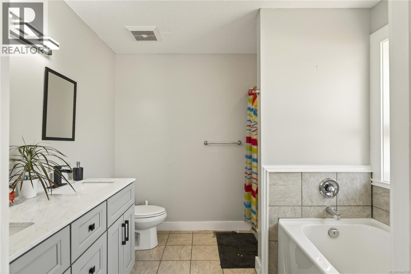 525 Ballou Pl - 53