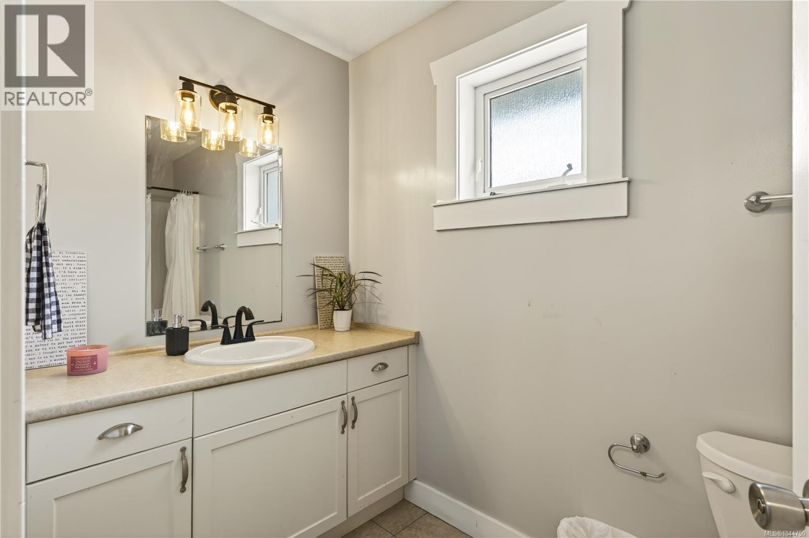 525 Ballou Pl - 55
