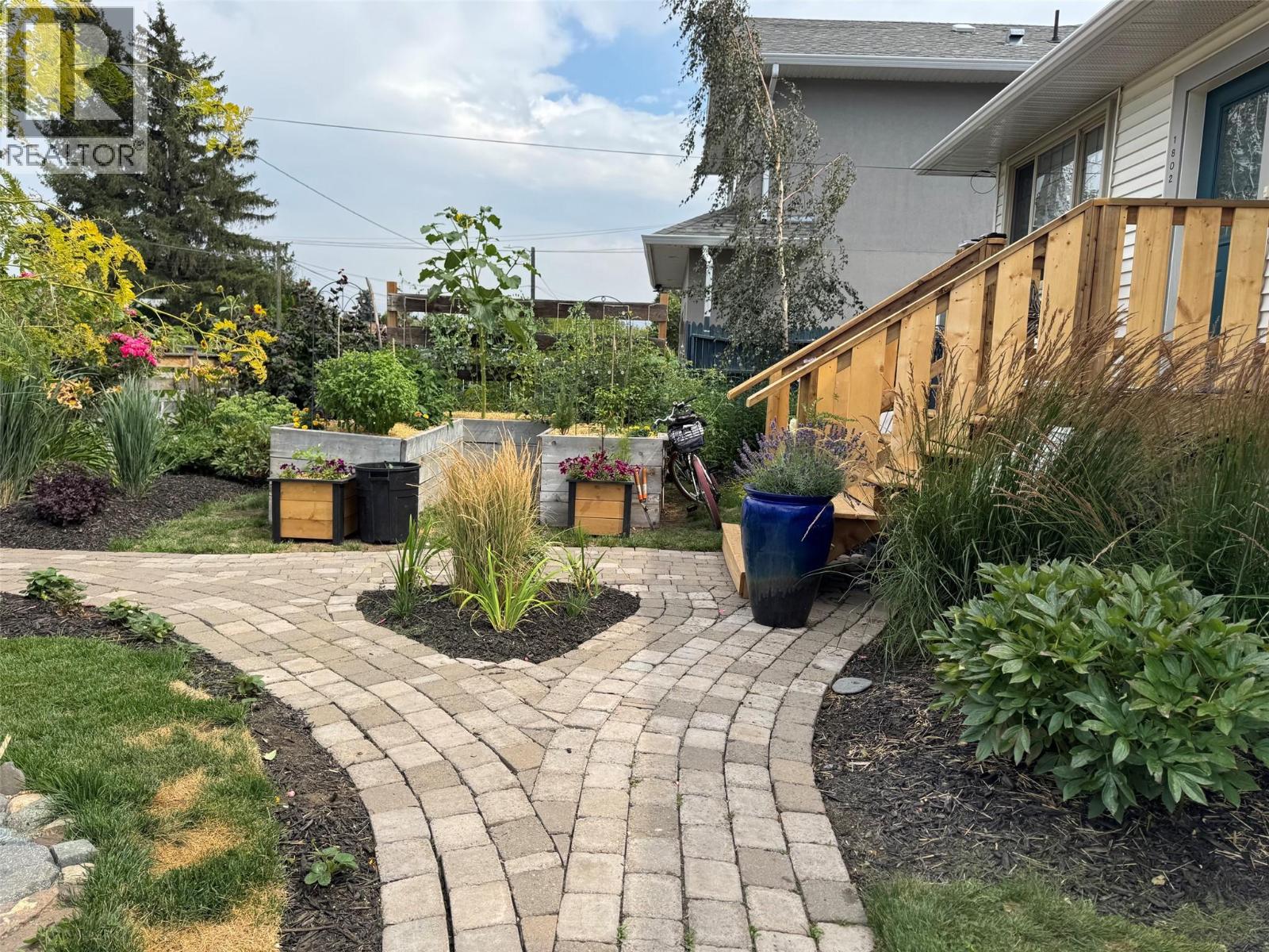 1802 Granite Avenue - Image 32
