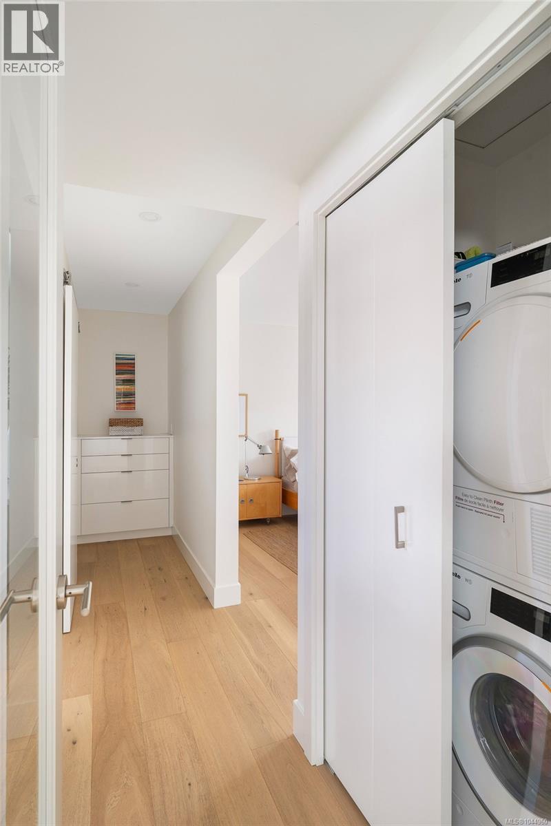 3311 Gibbs Rd - 35