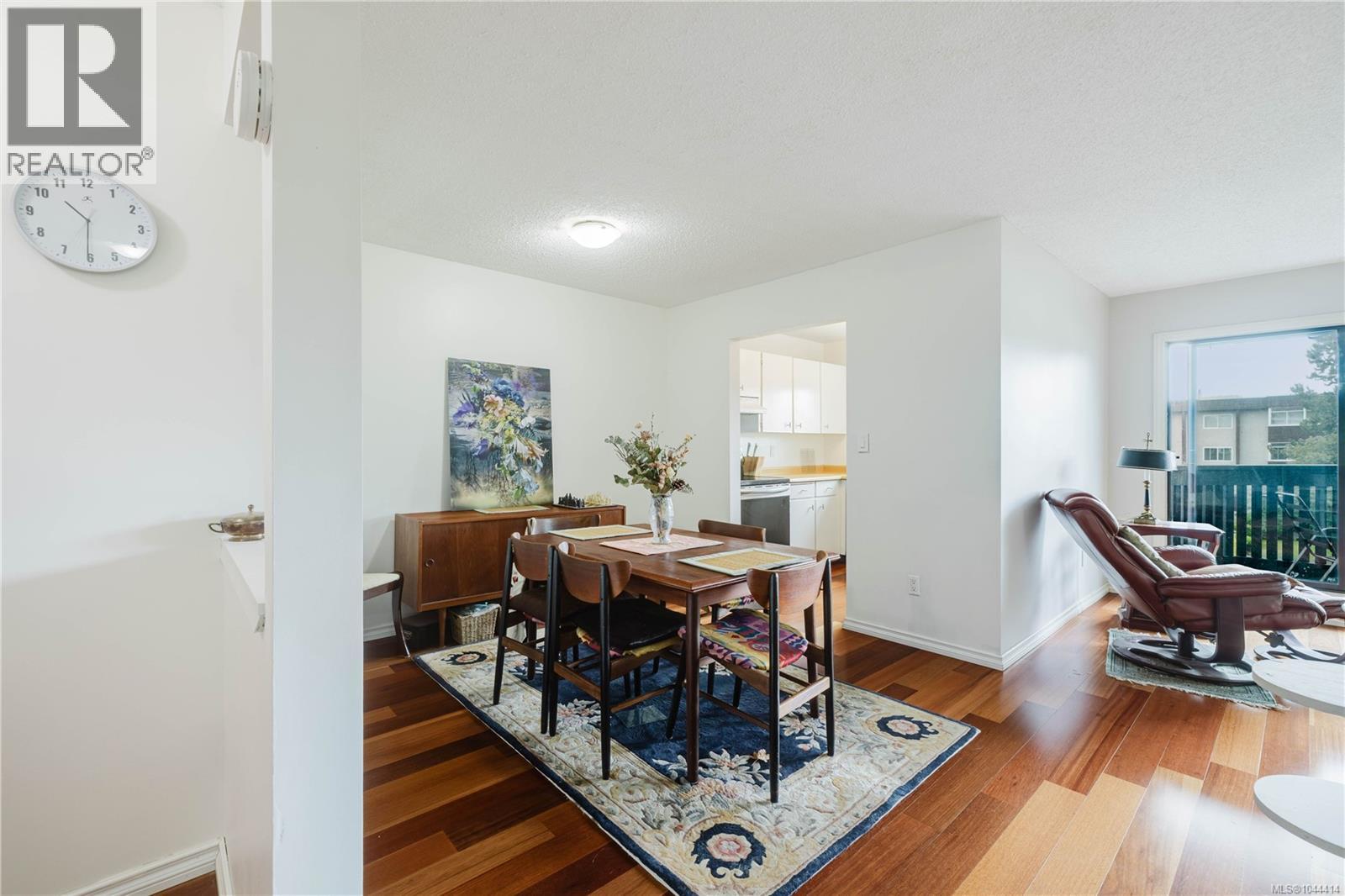 #303 1031 Burdett Ave - 11