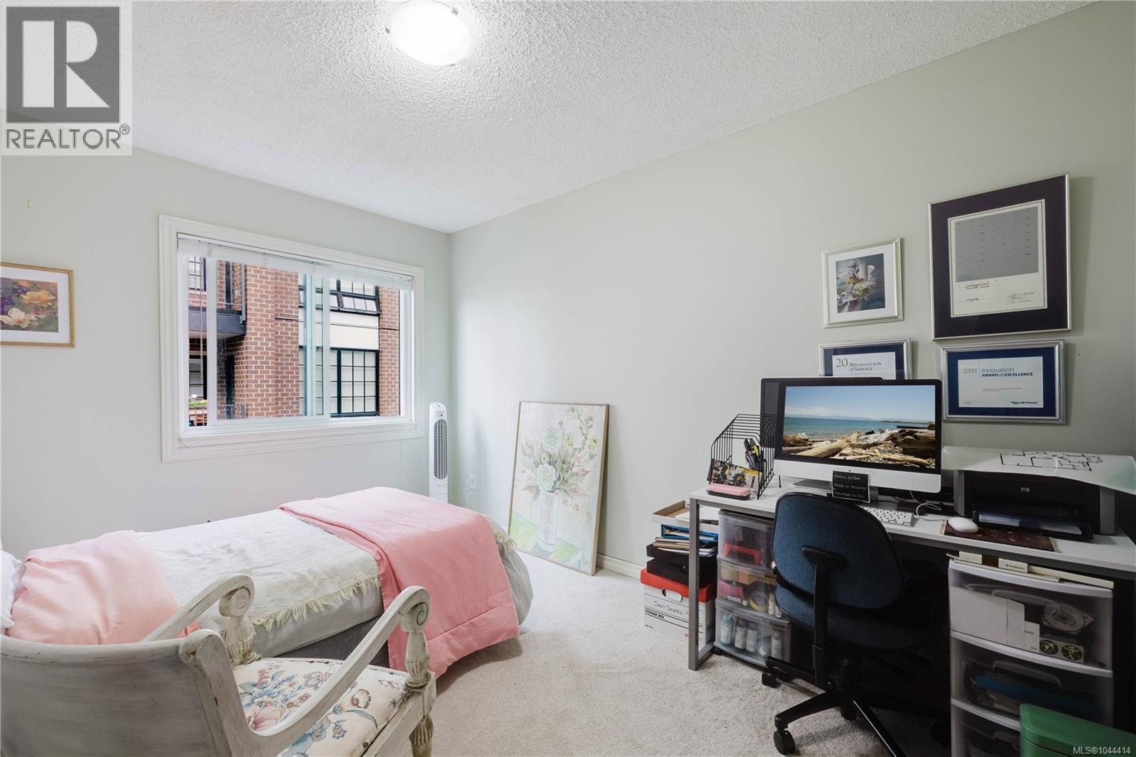 #303 1031 Burdett Ave - 21