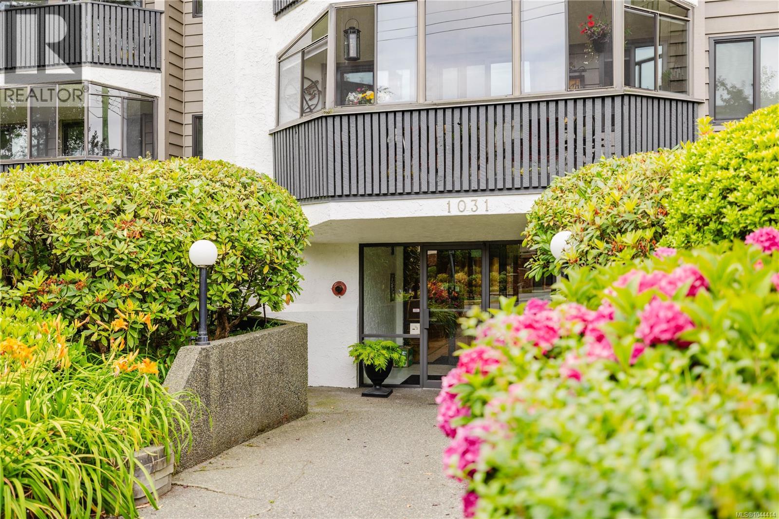 #303 1031 Burdett Ave - Image 3
