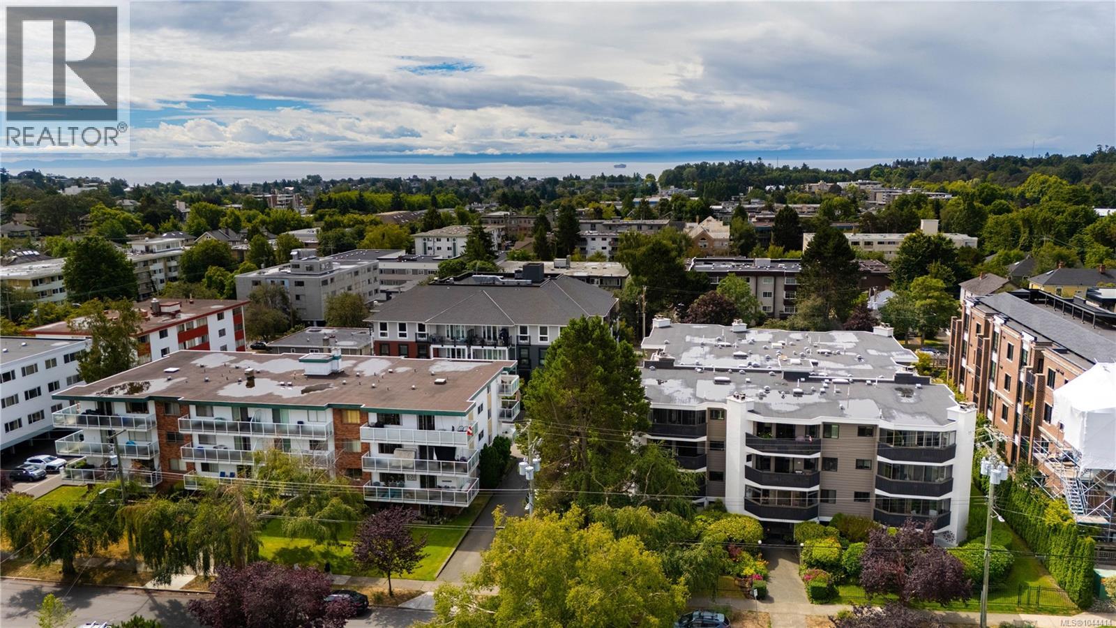 #303 1031 Burdett Ave - Image 43