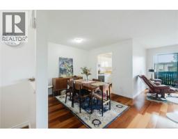303 1031 Burdett Ave, Victoria, BC V8V3G9 Photo 11