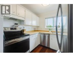 303 1031 Burdett Ave, Victoria, BC V8V3G9 Photo 14