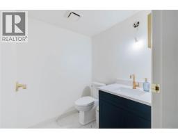 303 1031 Burdett Ave, Victoria, BC V8V3G9 Photo 40