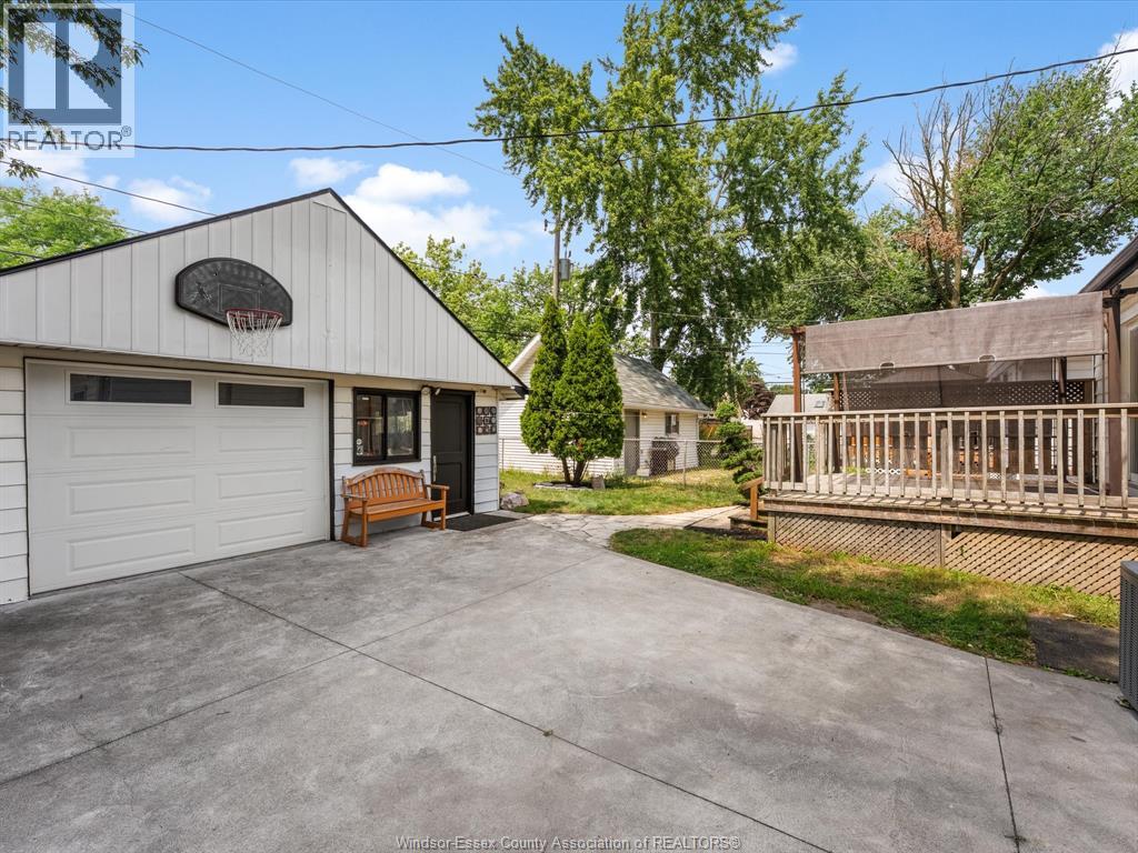 1809 Westcott - Image 32