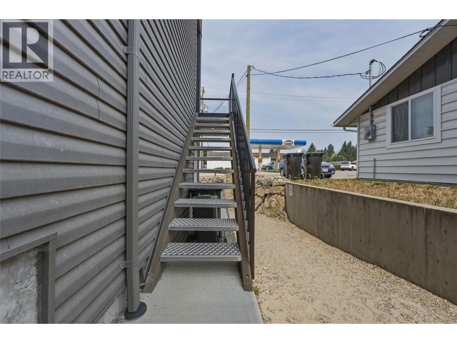 1804 46 Avenue Unit# 2, Vernon