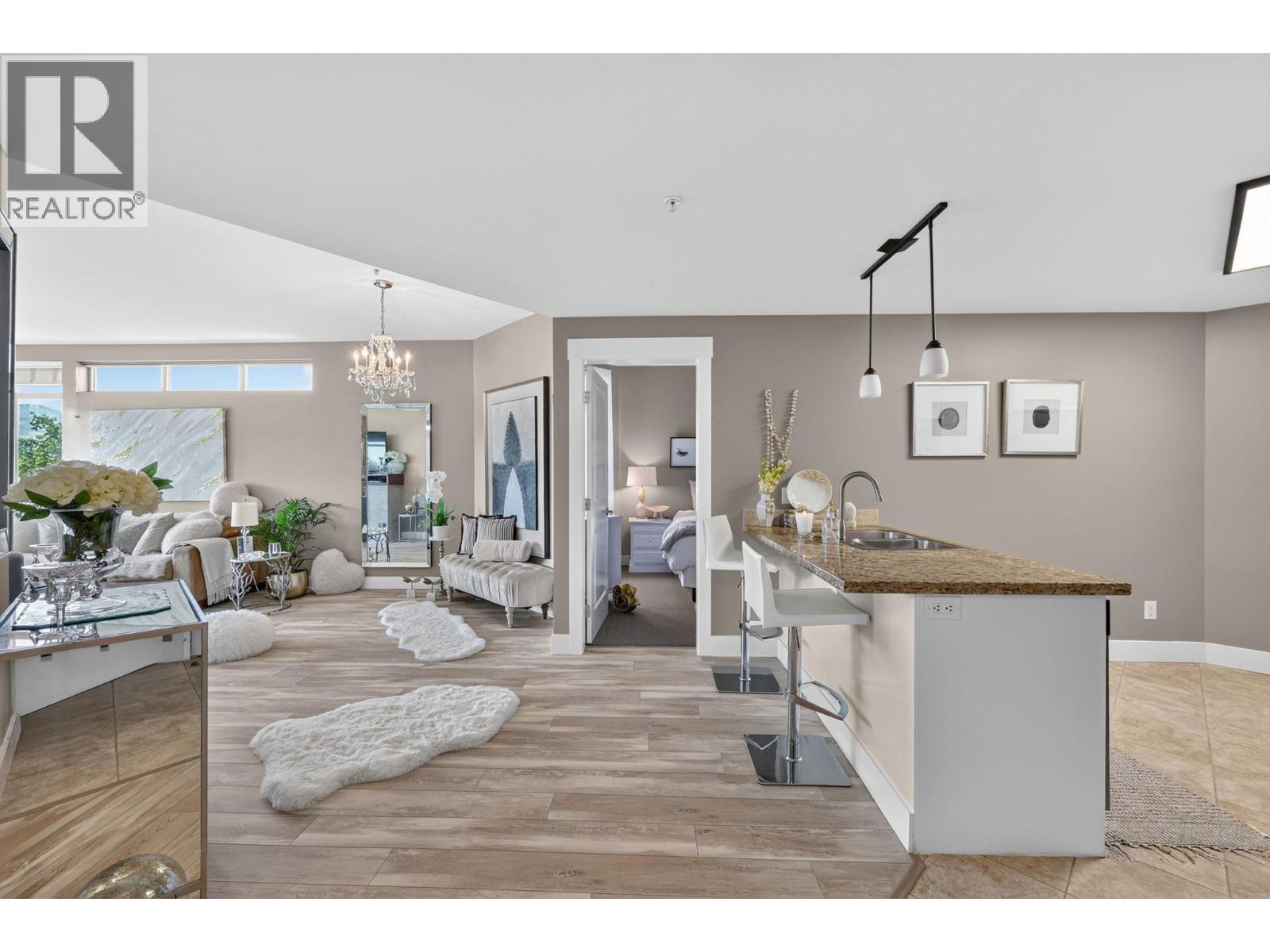 336 4205 Gellatly Road, West Kelowna