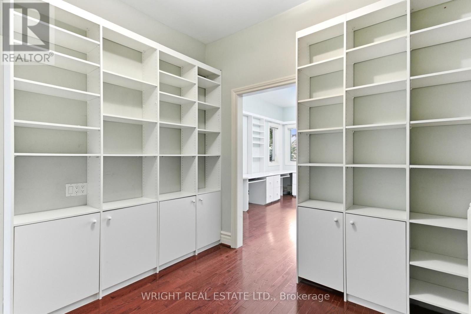 112 ALBANY AVENUE - 13