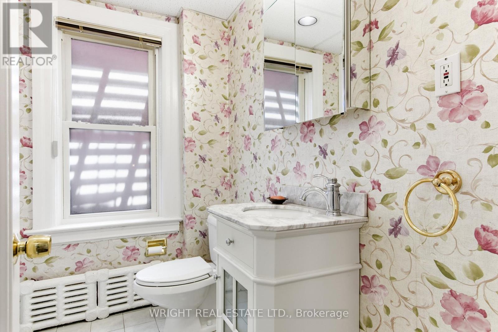 112 ALBANY AVENUE - Image 26