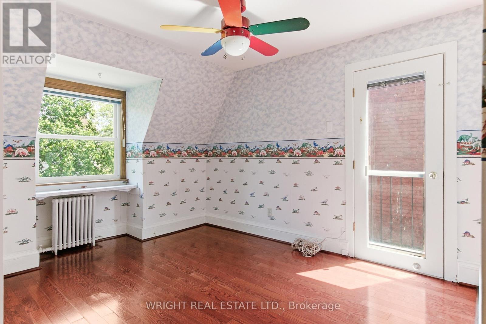 112 ALBANY AVENUE - 34