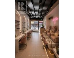 632 Bloor Street W, Toronto, ON M6G1K7 Photo 12