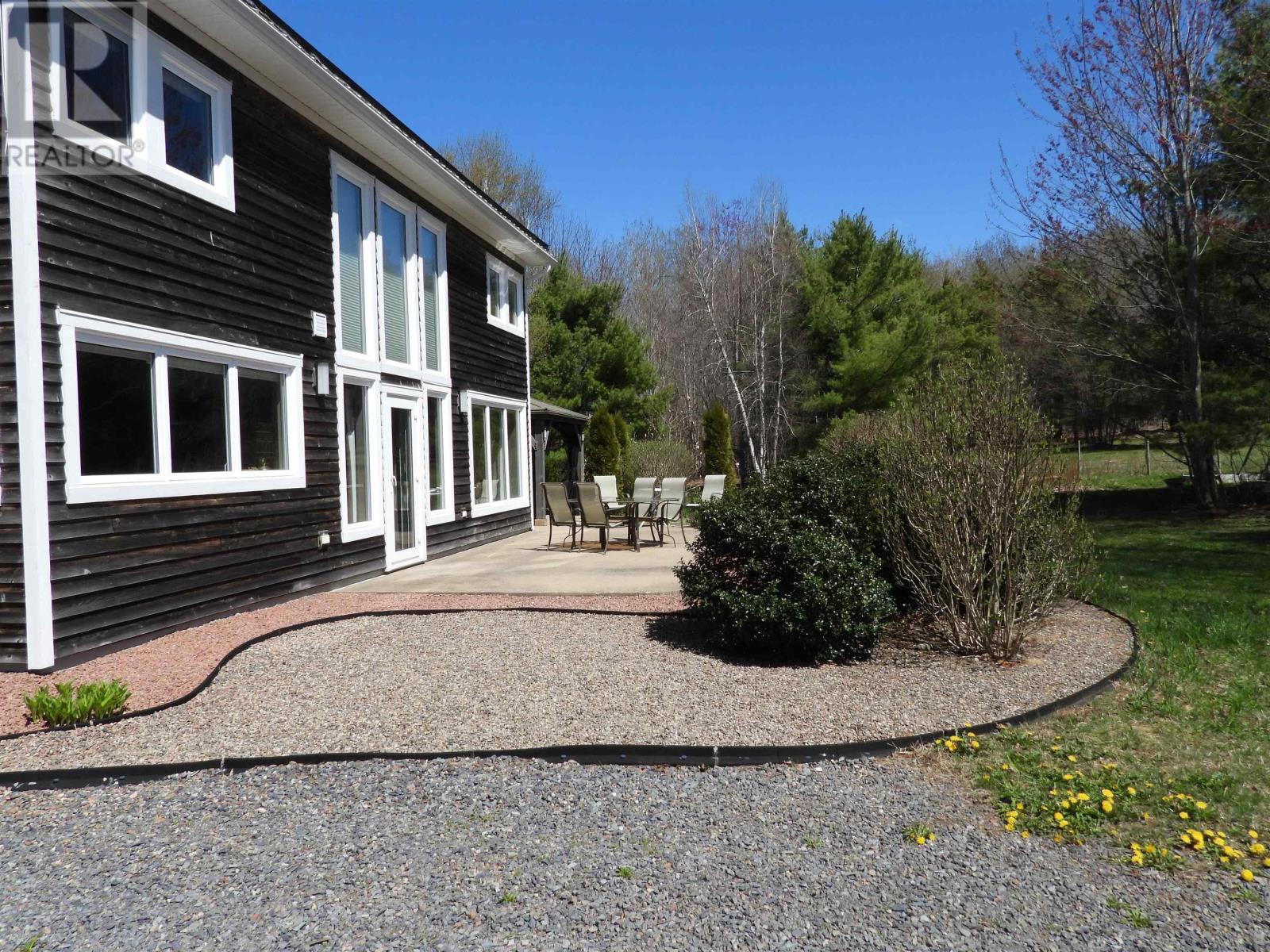 822 Cleveland Road - 36