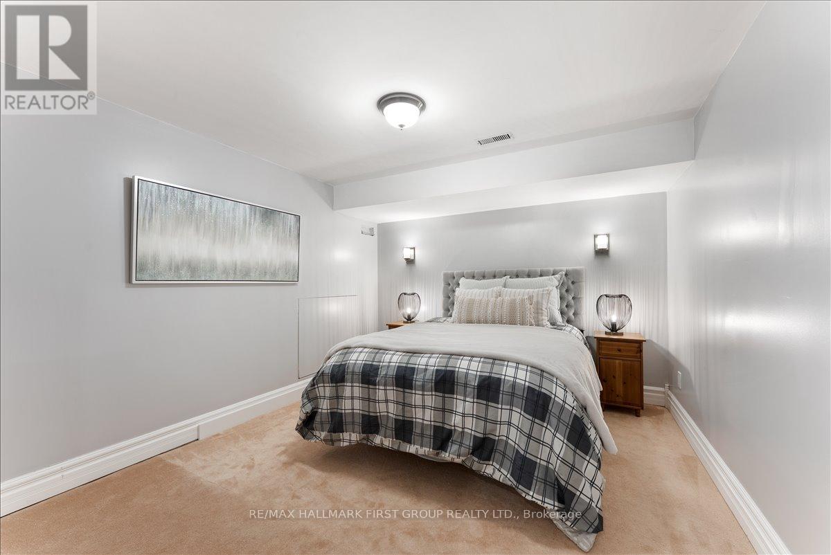 1661 GOLDENRIDGE ROAD - Image 33
