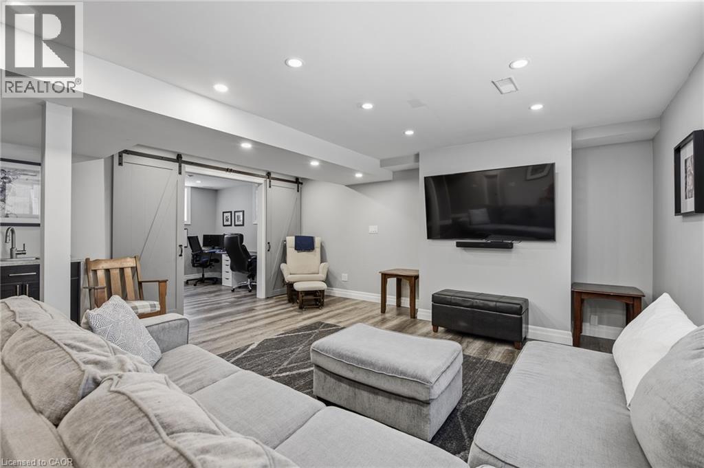 936 DUNBLANE Court - 32