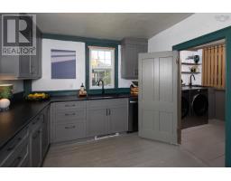 Bedroom - 69 Fox Street, Lunenburg, NS B0J2C0 Photo 12