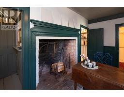 69 Fox Street, Lunenburg, NS B0J2C0 Photo 16