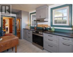 69 Fox Street, Lunenburg, NS B0J2C0 Photo 18