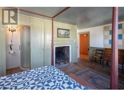 69 Fox Street, Lunenburg, NS B0J2C0 Photo 30