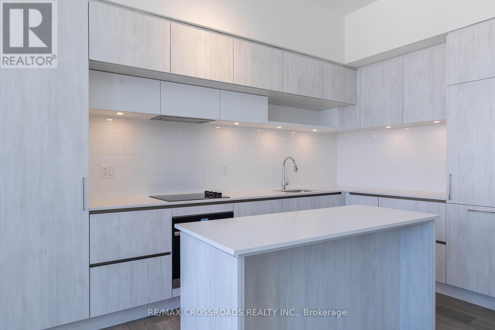 #1503 11 DAVID EYER ROAD - Image 10